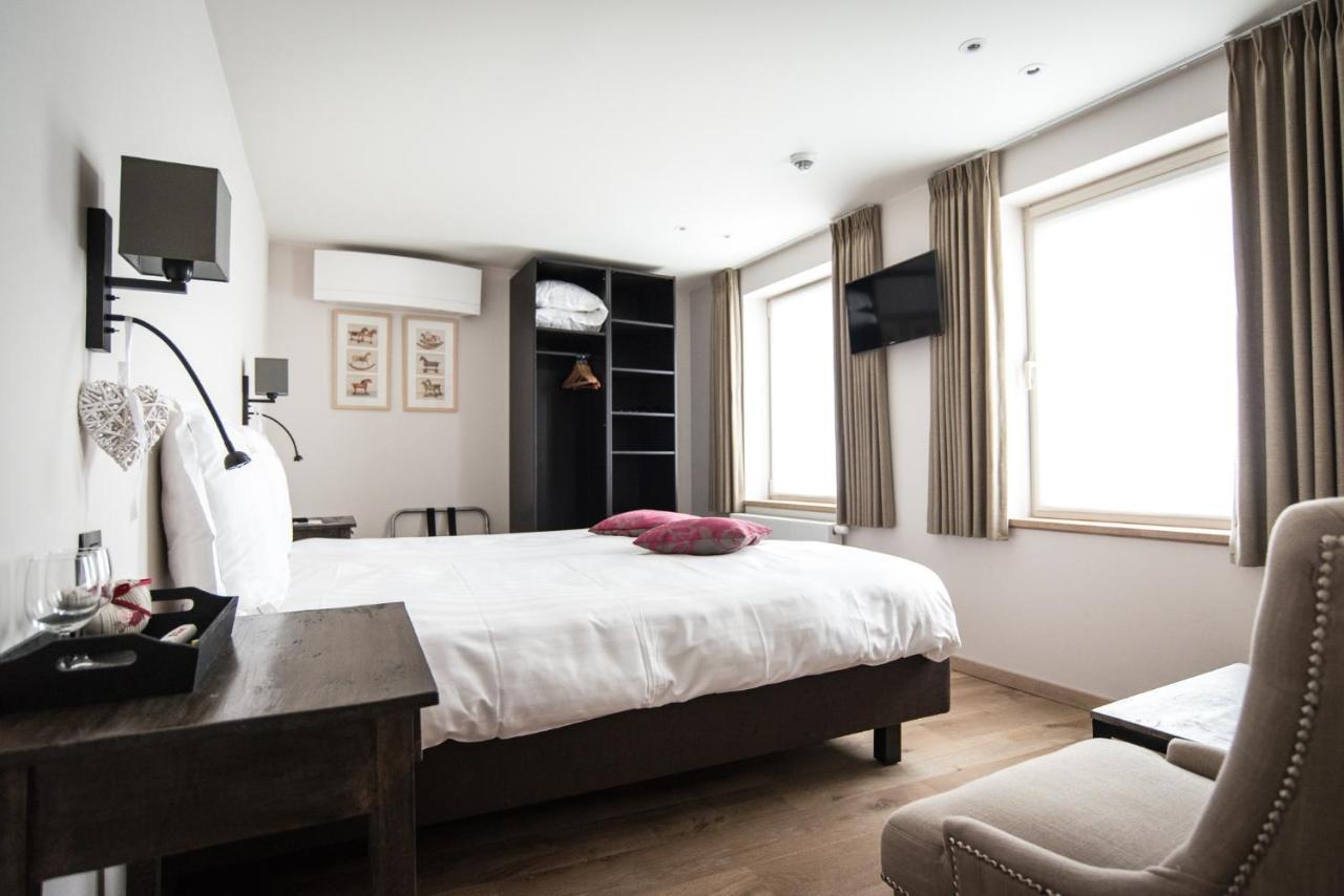 Maison De La Paix Bed & Breakfast